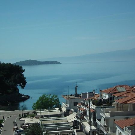 Pension Ververi Skiathos Exterior photo